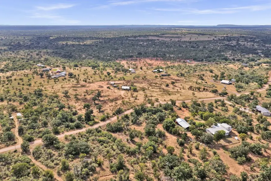 127 Offer Lane, Llano, TX 78643 - Image #2