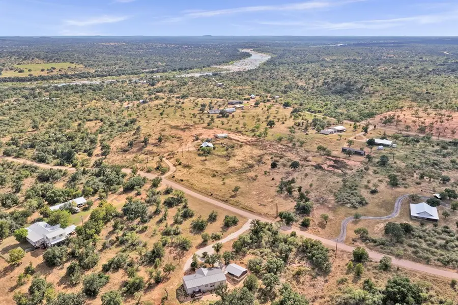 127 Offer Lane, Llano, TX 78643 - Image #3