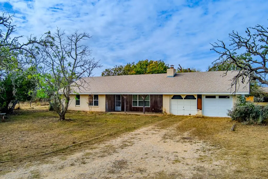 230 Red Bird Loop, Center Point, TX 78010 - Image #1
