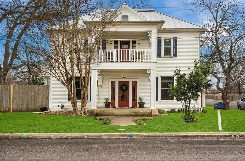601 Bell St, Fredericksburg, TX 78624 - Image #1