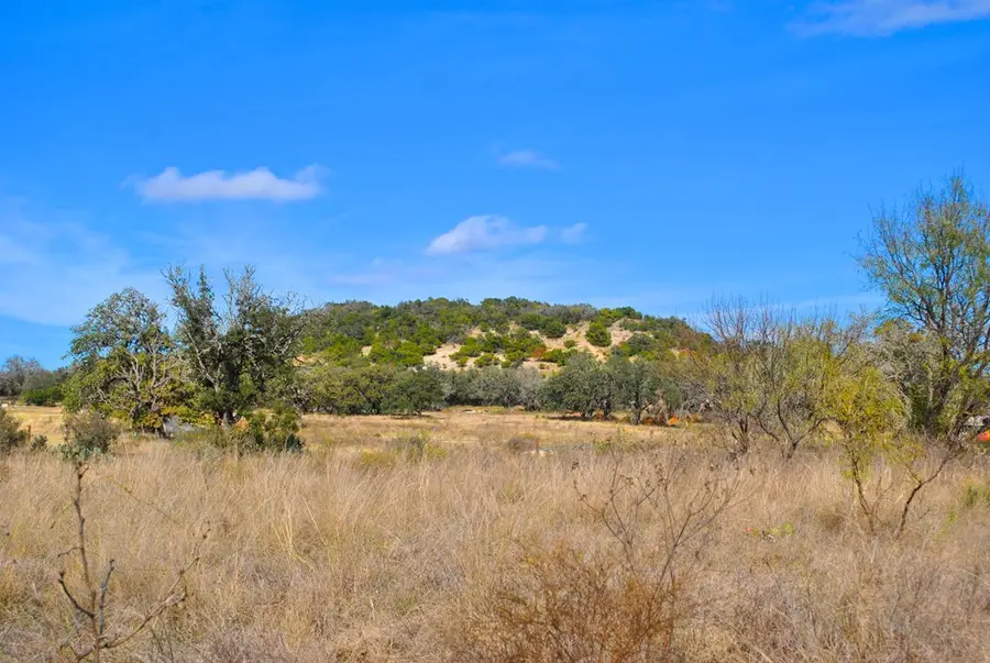 000 W Live Oak Rd, Fredericksburg, TX 78624 - Image #2