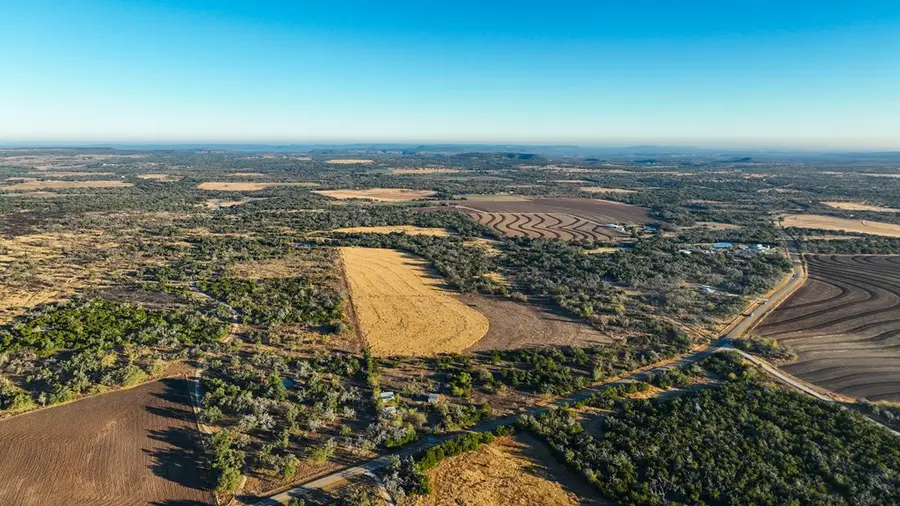 13406 Ranch Rd 1631, Fredericksburg, TX 78624 - Image #3