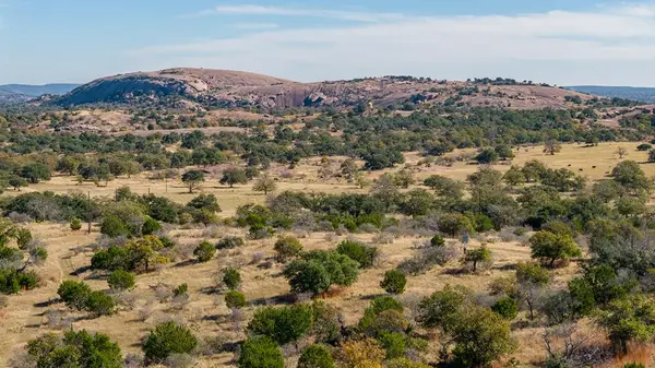 240 Granite Lake Trail, Fredericksburg, TX 78624