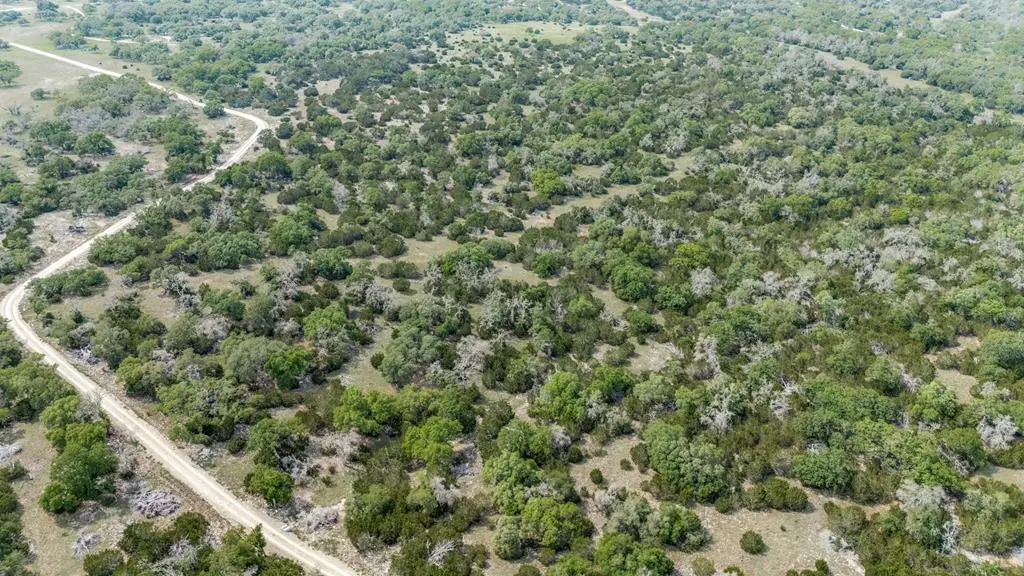 4207 Zenner-ahrens Rd, Kerrville, TX 78028 - Image #1