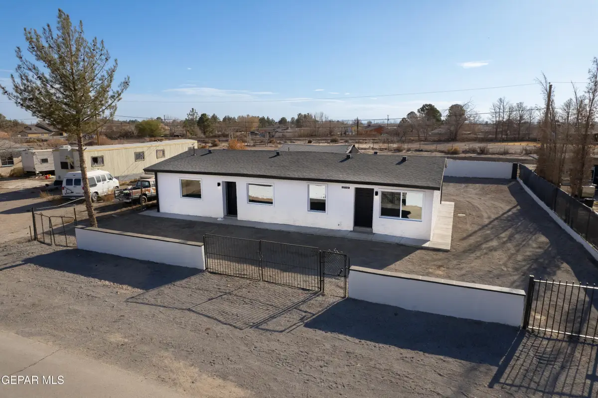 10752 Mellward Road, Socorro, TX 79927 - Image #1