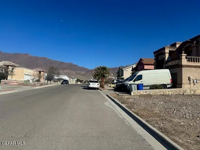 6312 Franklin Ridge Dr Drive, El Paso, TX 79912 - Image #3