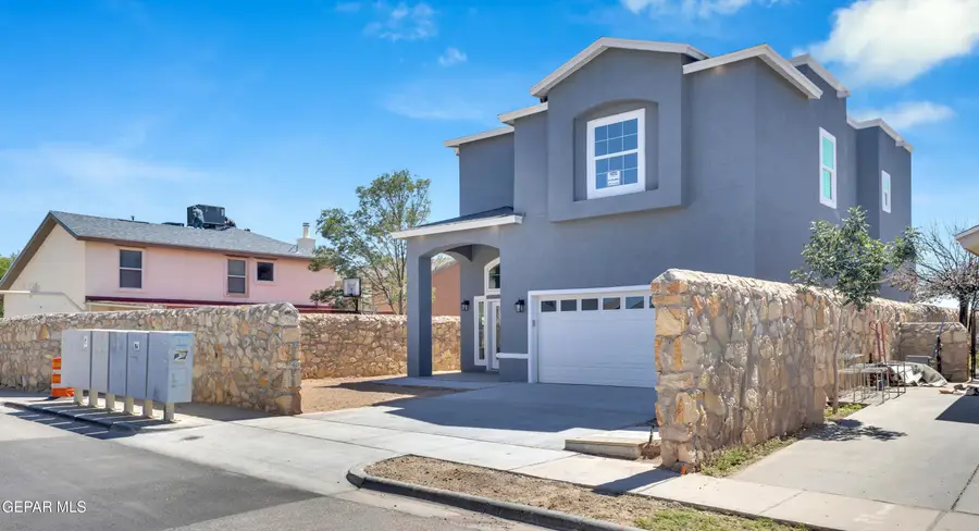 12498 Paseo Azul Drive, El Paso, TX 79928 - #2