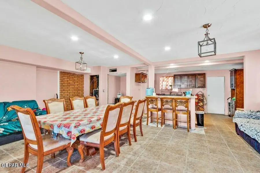 143 La Cienega Drive, Socorro, TX 79927 - Image #2