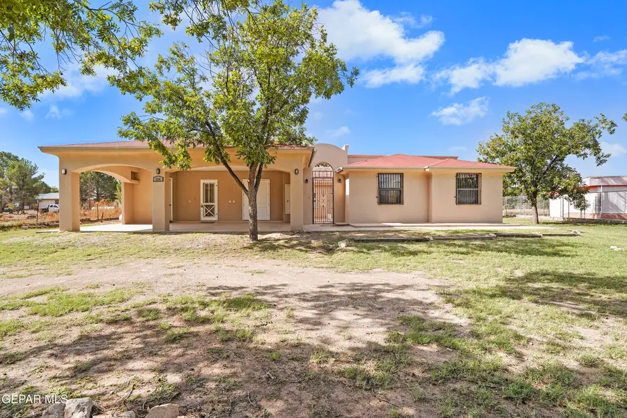 300 Ruffian Way, Clint, TX 79836 - Image #2