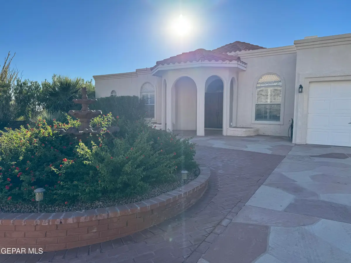 851 Via Bonita Lane, El Paso, TX 79912 - Image #1