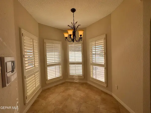 851 Via Bonita Lane, El Paso, TX 79912