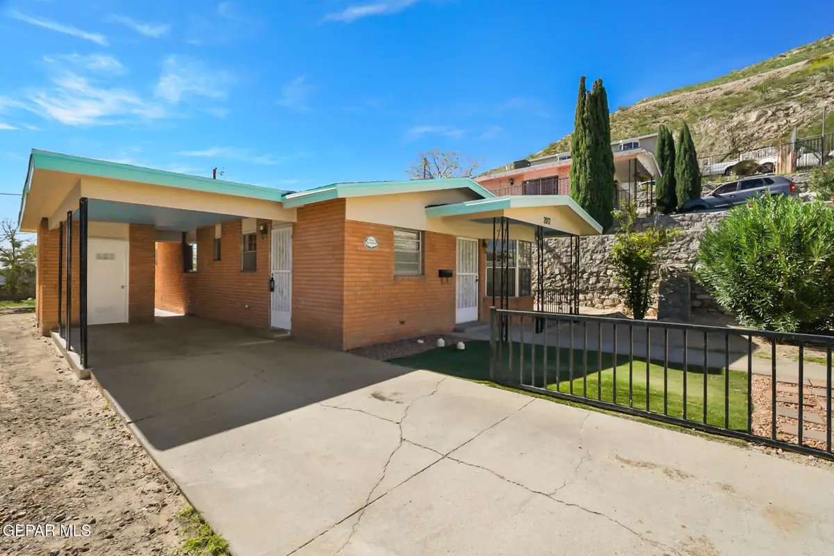 2012 San Jose Avenue, El Paso, TX 79902 - Image #1