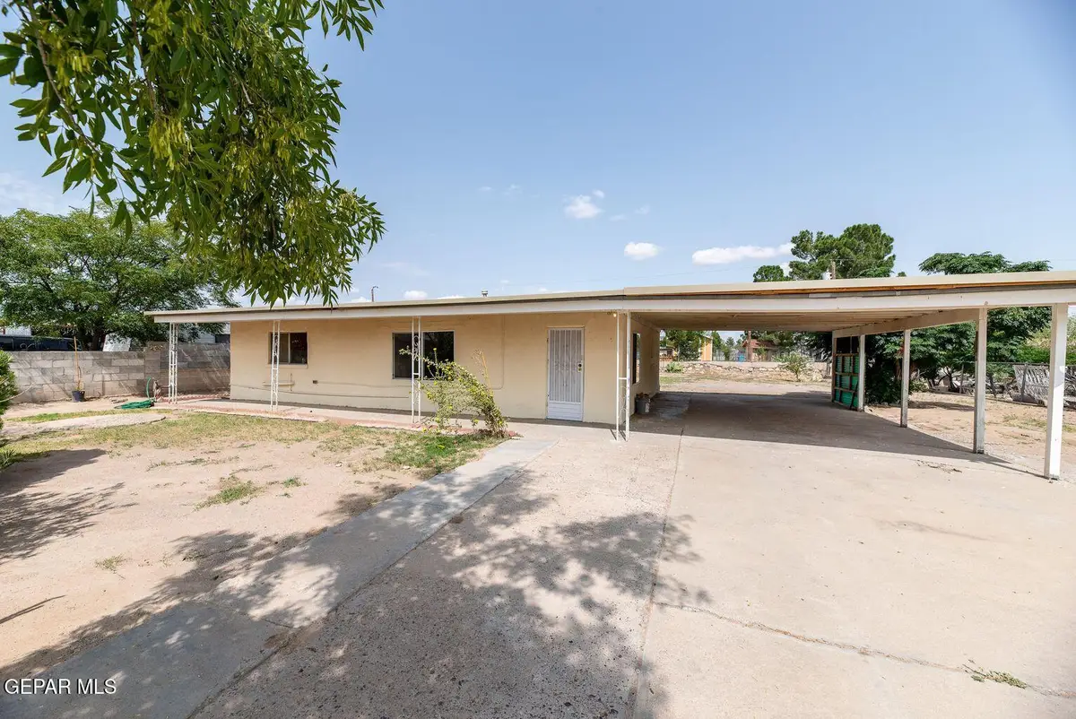 11627 Datsun Drive, Socorro, TX 79927 - Image #1