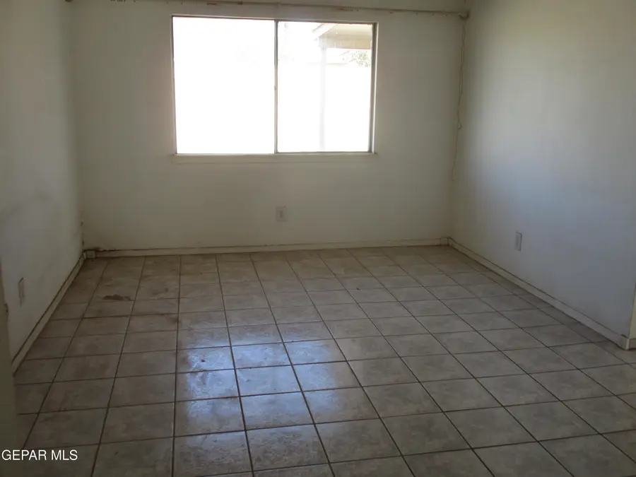 3332 Mclean Street, El Paso, TX 79936 - Image #3