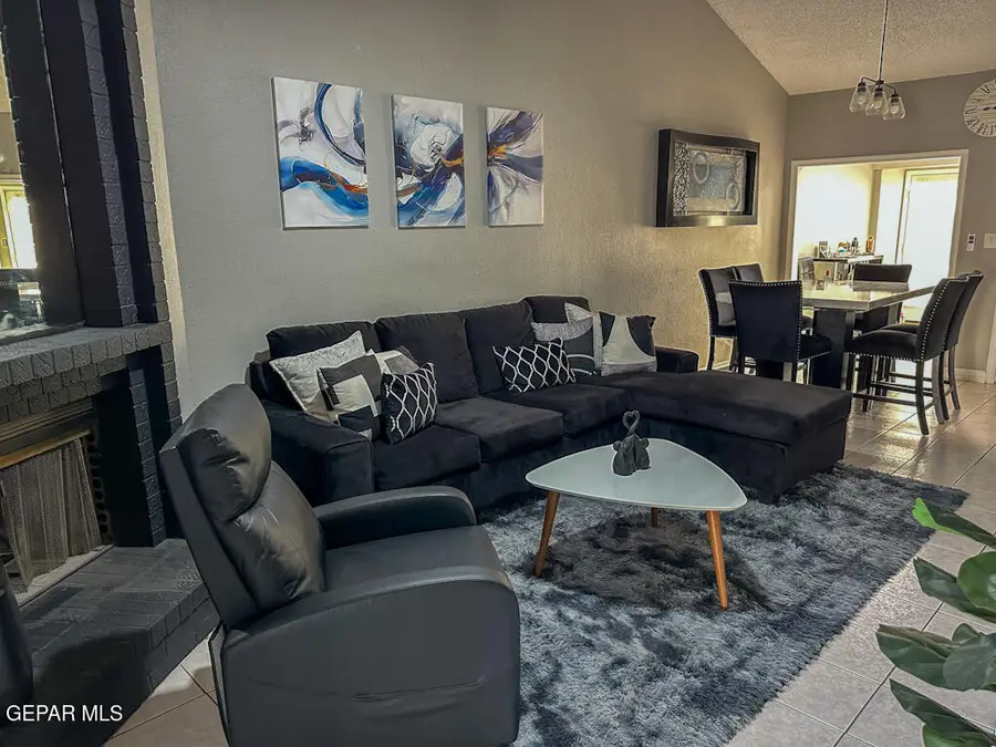 824 Destello Rd B Road, El Paso, TX 79907 - Image #3