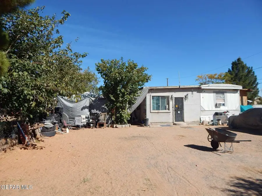 3660 Gwendolyn Drive, El Paso, TX 79938 - Image #2