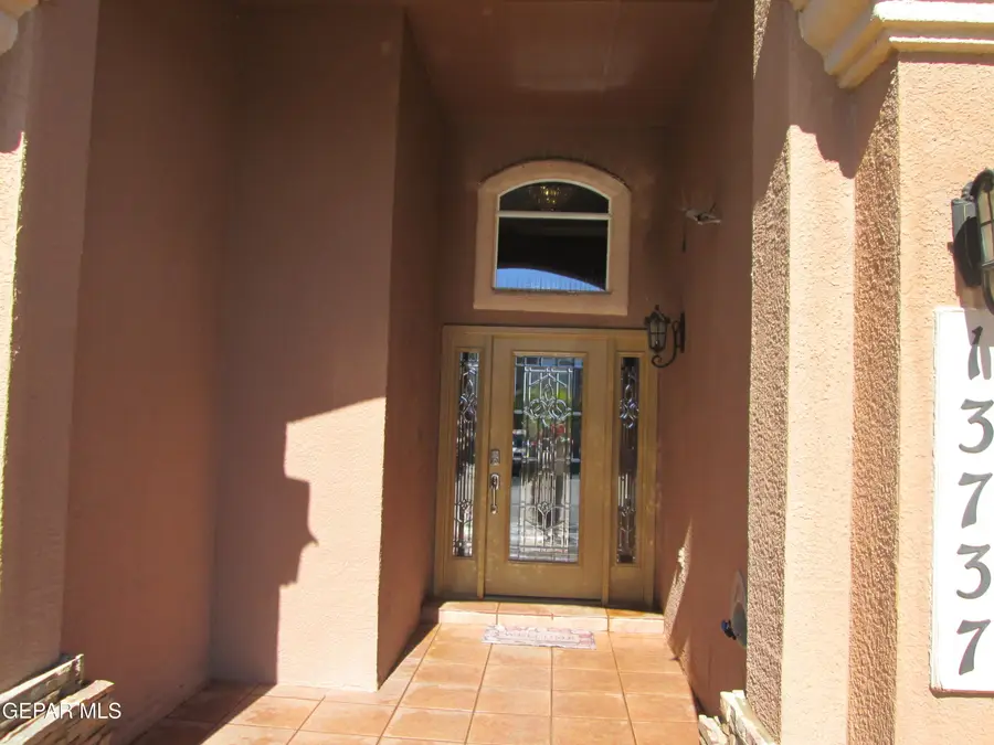 13737 Paseo Sereno Drive, El Paso, TX 79928 - Image #2