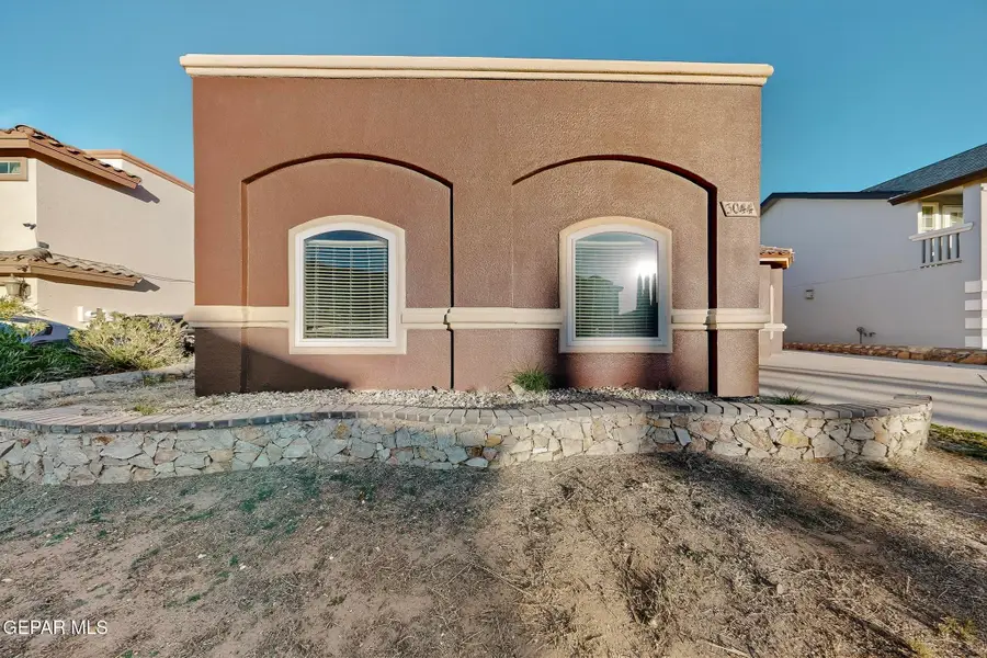 3044 Tierra Fresno Drive, El Paso, TX 79938 - Image #2