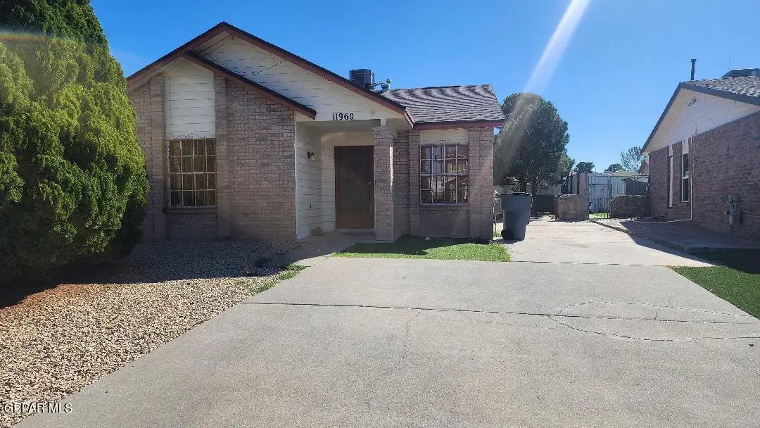 11960 King Guard Drive, El Paso, TX 79936 - Image #1
