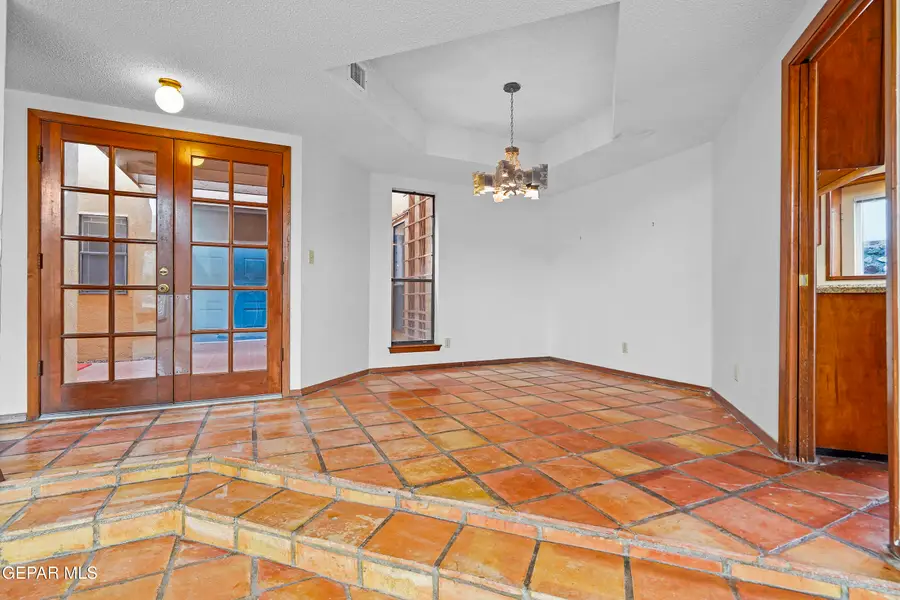 6016 Camino Alegre Drive, El Paso, TX 79912 - Image #3