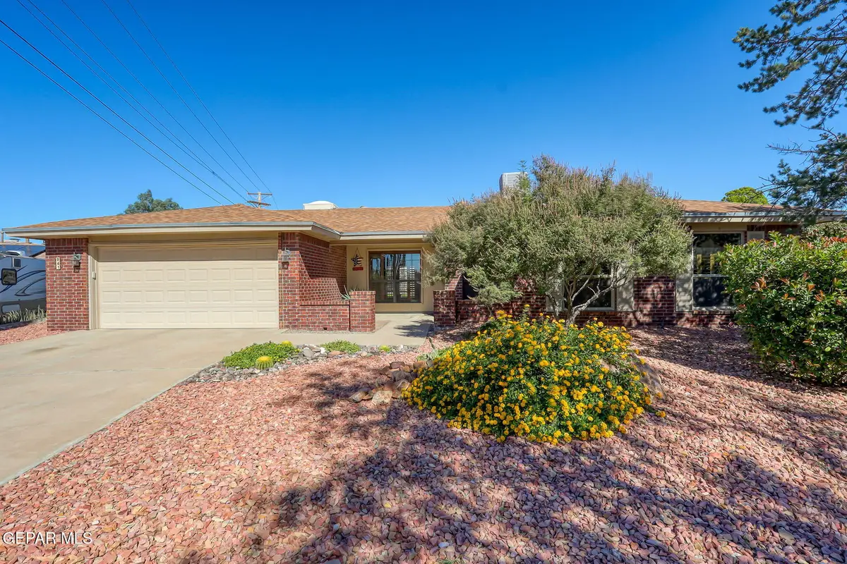 841 Espolon Drive, El Paso, TX 79912 - Image #1