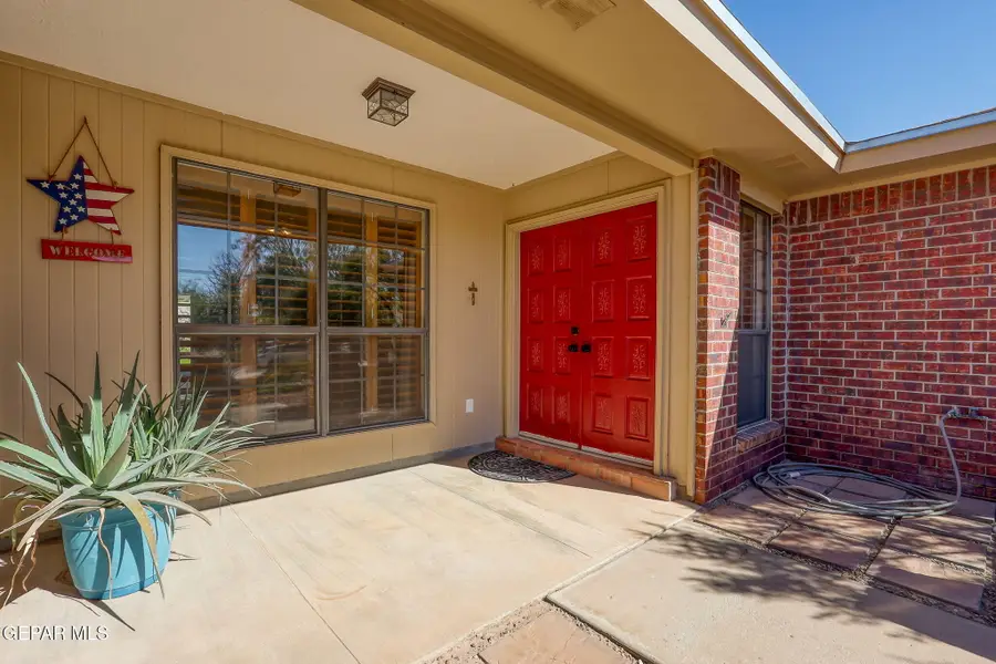 841 Espolon Drive, El Paso, TX 79912 - Image #3