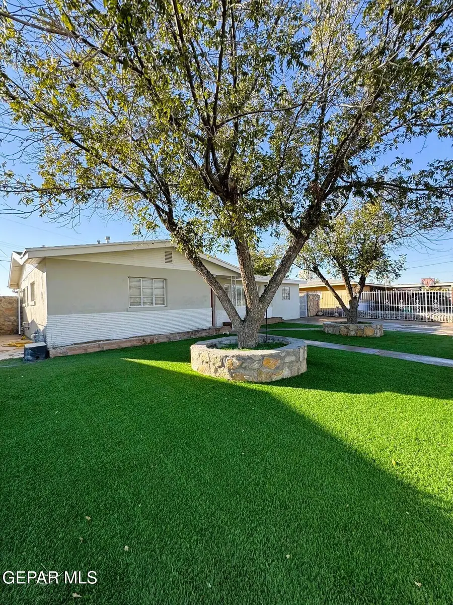 1515 Dennis Circle, El Paso, TX 79925 - Image #2