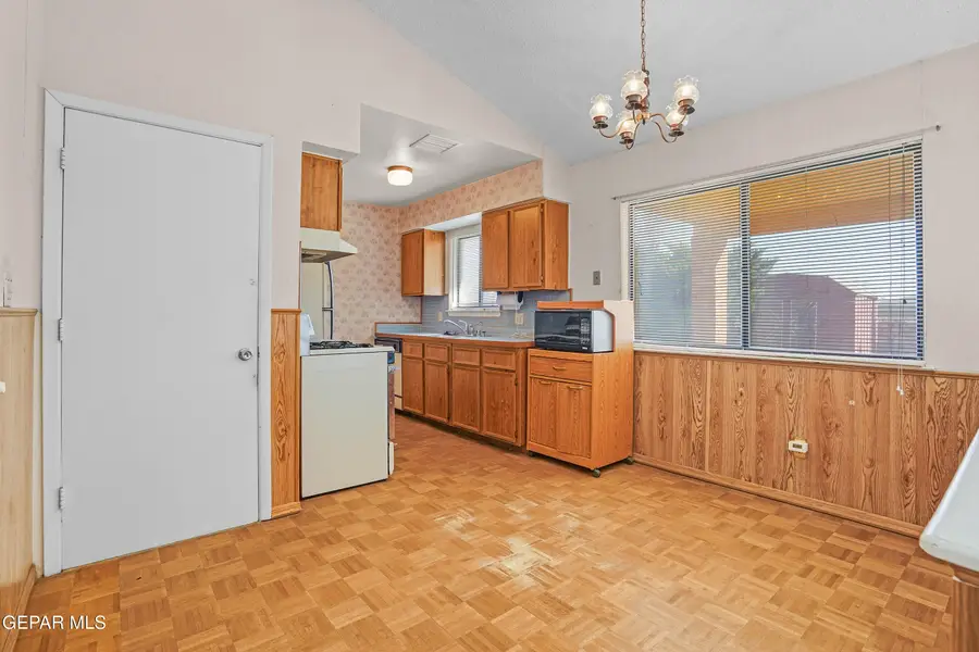 1628 Gene Torres Drive, El Paso, TX 79936 - Image #3
