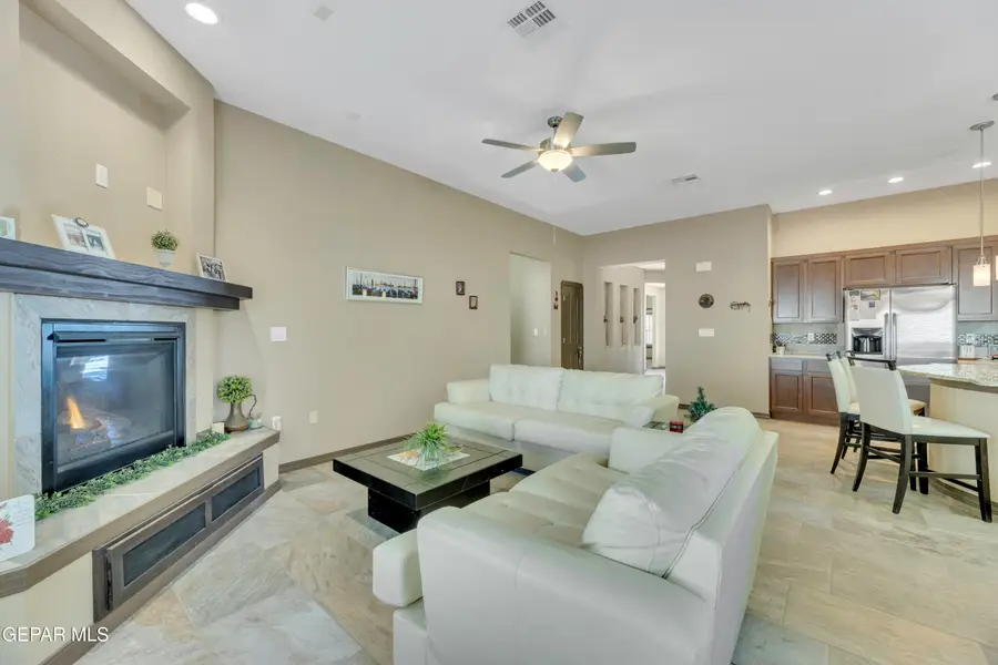 12039 Equestrian Road, Horizon City, TX 79928 - Image #3