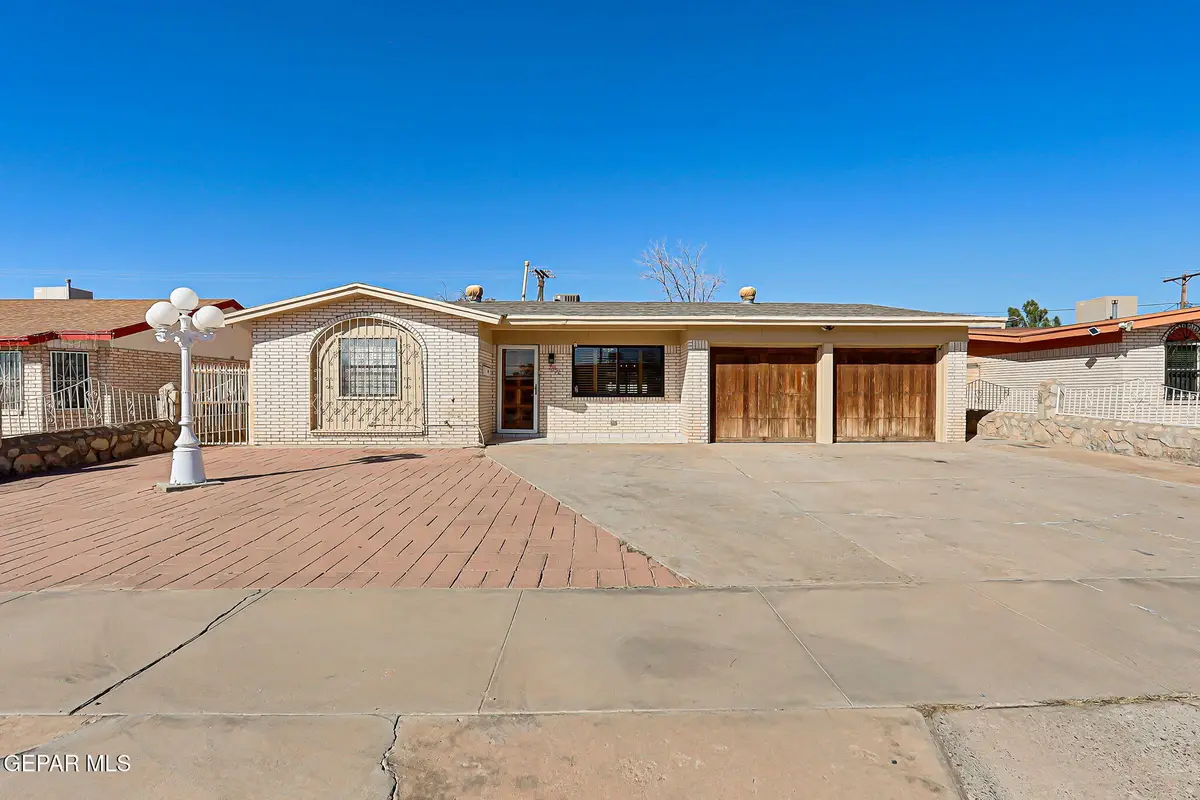7952 Broadway Drive, El Paso, TX 79915 - Image #1