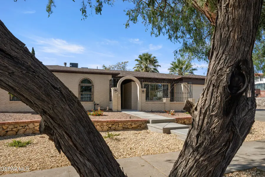 10844 Sombra Verde Drive, El Paso, TX 79935 - Image #2