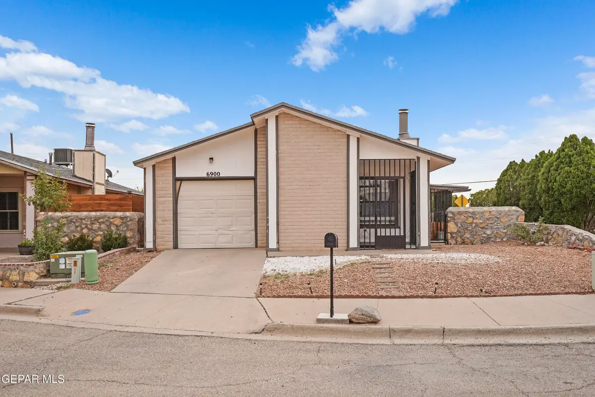 6900 Ridge Top Dr. Drive, El Paso, TX 79904 - Image #1