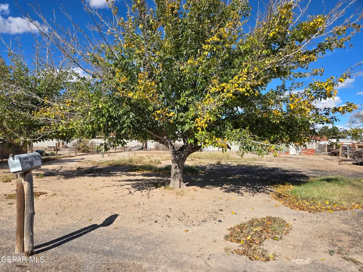 1043 Ada Lane, El Paso, TX 79932 - Image #1