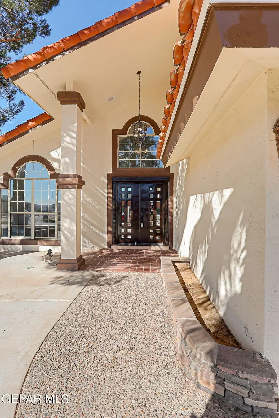 7713 Dianjou Drive, El Paso, TX 79912 - Image #2
