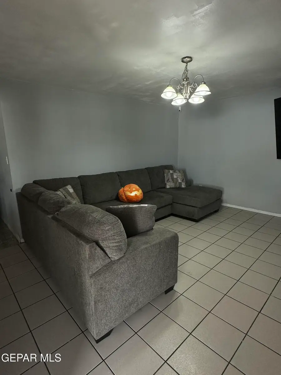 8150 Mount Latona Drive, El Paso, TX 79904 - Image #3