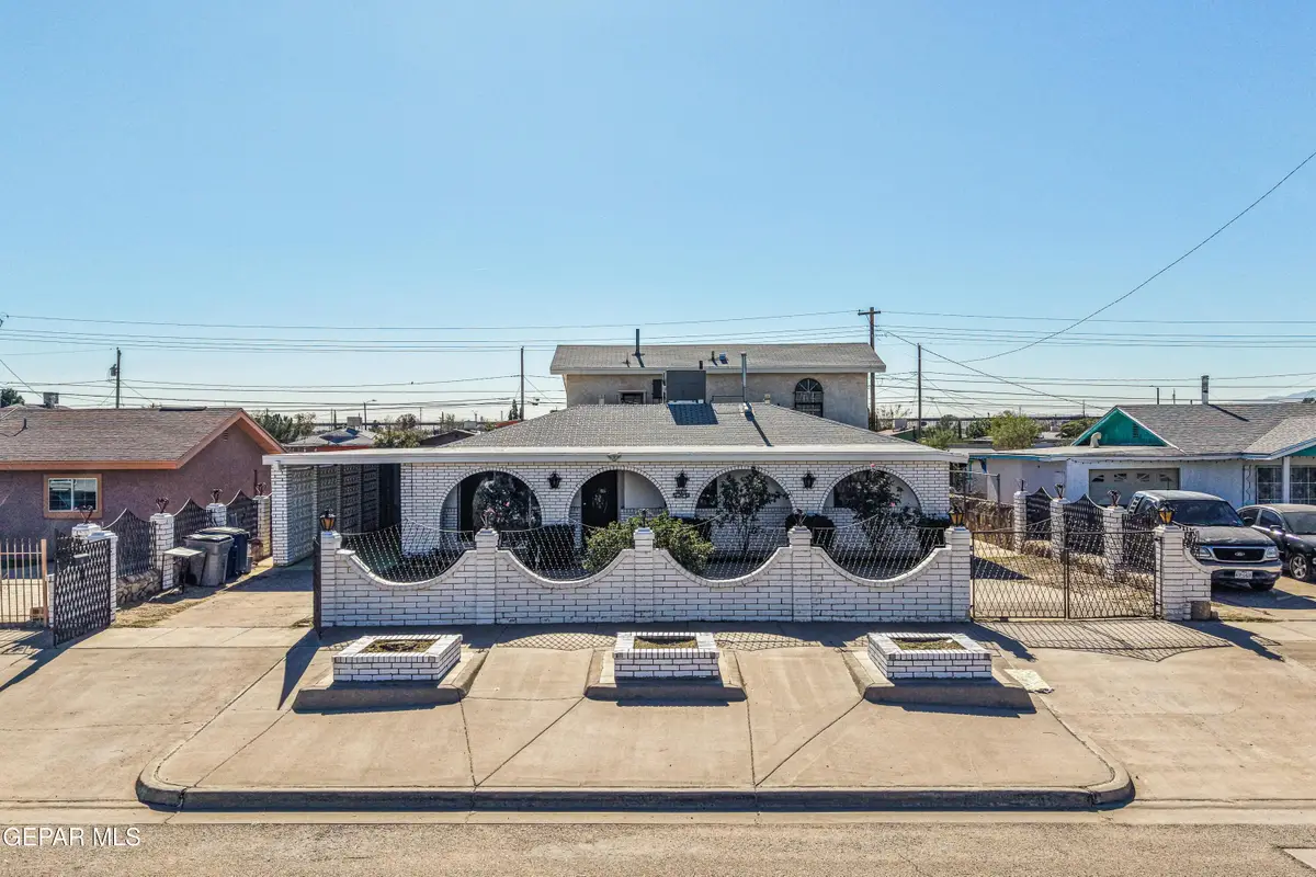 7336 Alpha Avenue, El Paso, TX 79915 - Image #1