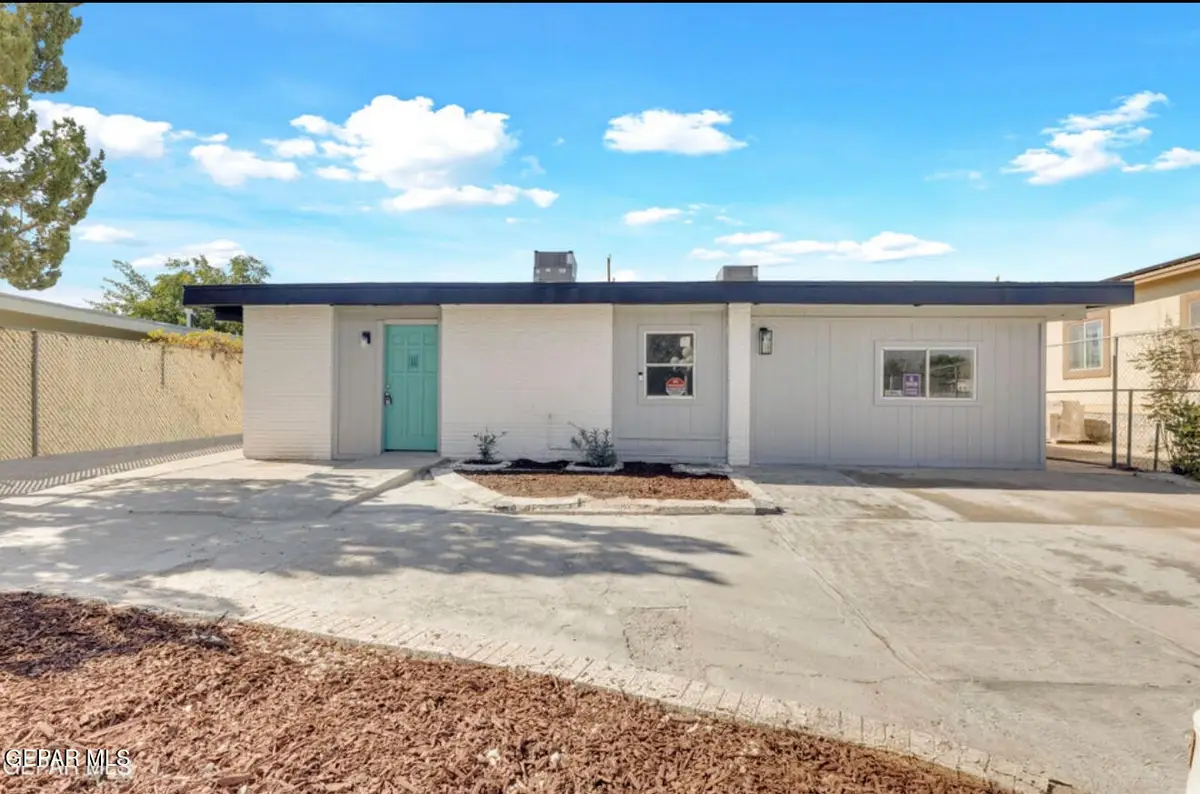 8824 Mount Elbert Drive, El Paso, TX 79904 - Image #1