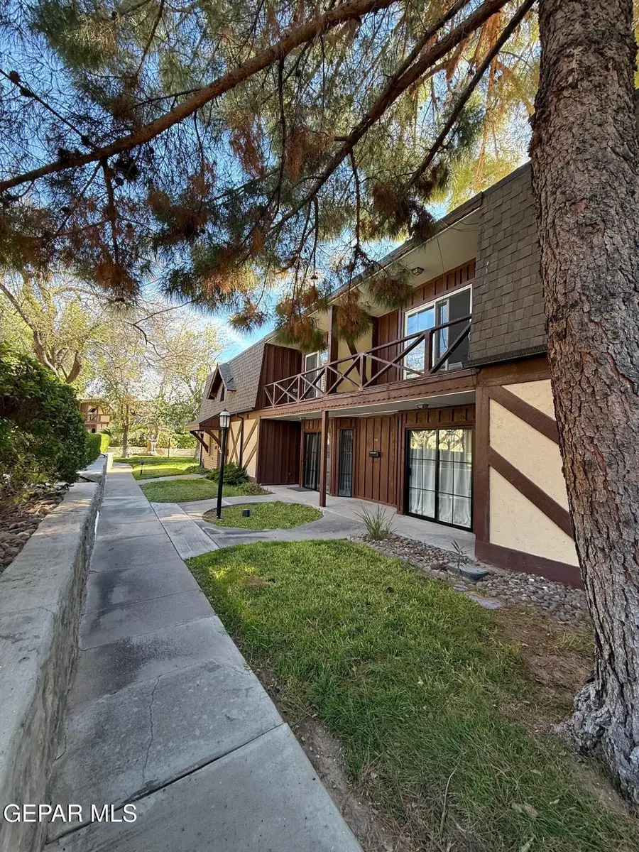 500 Thunderbird Street #105, El Paso, TX 79912 - Image #2