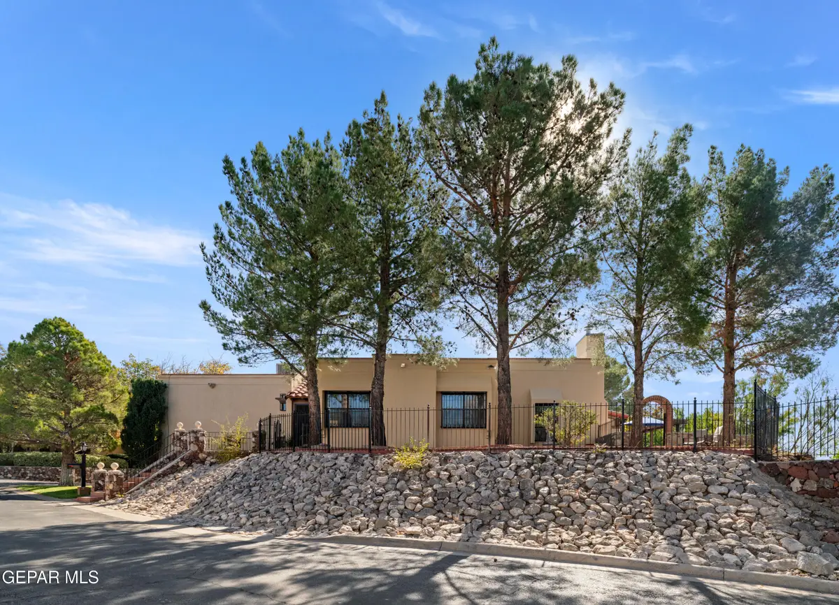 6006 Balcones Court #19, El Paso, TX 79912 - Image #1