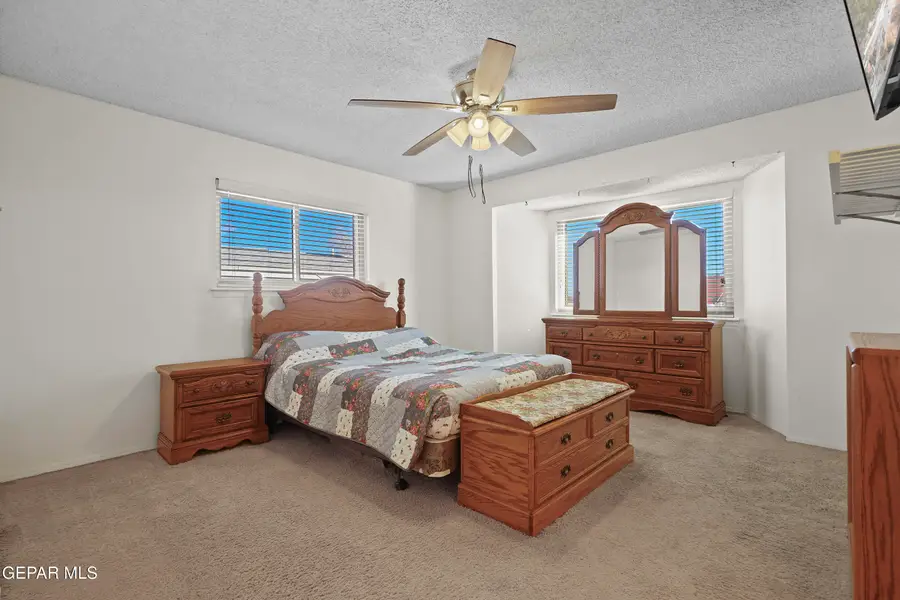 10406 Bon Aire Drive, El Paso, TX 79924 - Image #3