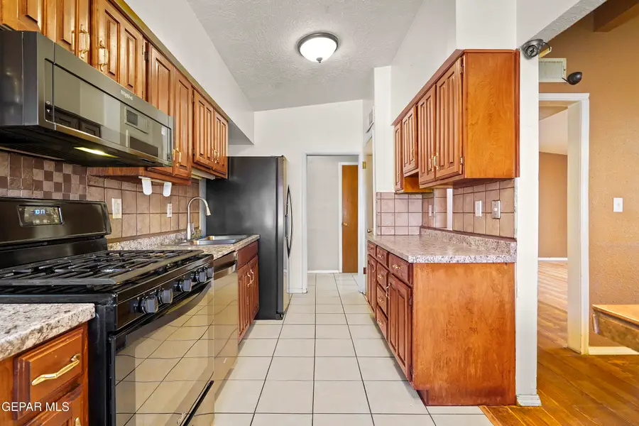9849 Minuteman Street, El Paso, TX 79924 - Image #2