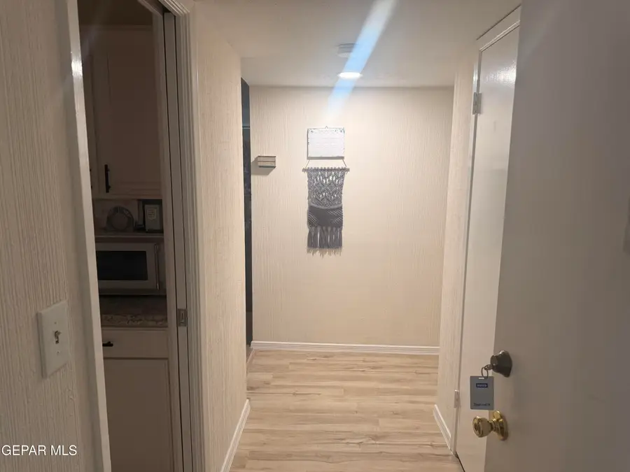 252 Shadow Mountain #A4, El Paso, TX 79912 - Image #2