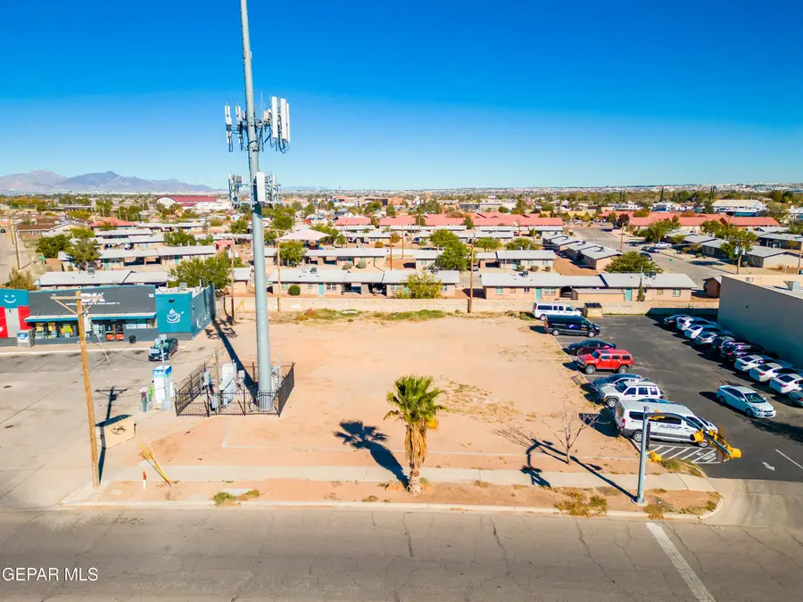 275 Padres Drive, El Paso, TX 79907 - Image #3