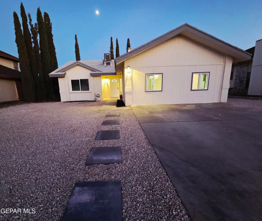 2808 Lake Champlain Street, El Paso, TX 79936 - Image #2