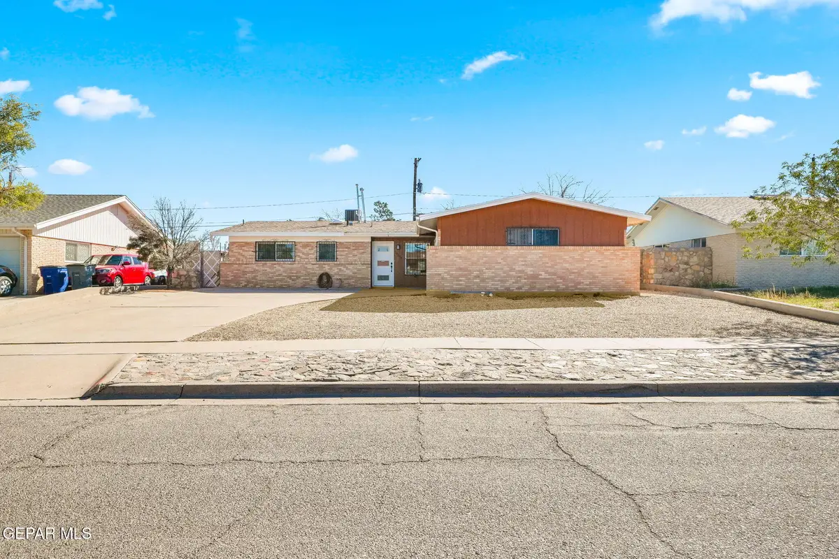 10208 Suez Drive, El Paso, TX 79925 - Image #1