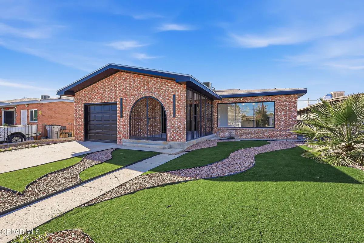 515 S South Concepcion Street, El Paso, TX 79905 - Image #1