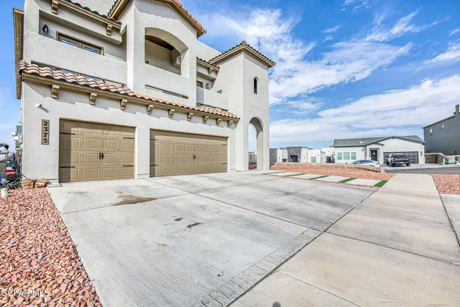 2375 Enchanted Peaks Lane, El Paso, TX 79911 - Image #2