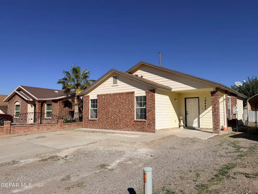 10445 Valle Koki Drive, Socorro, TX 79927 - Image #2