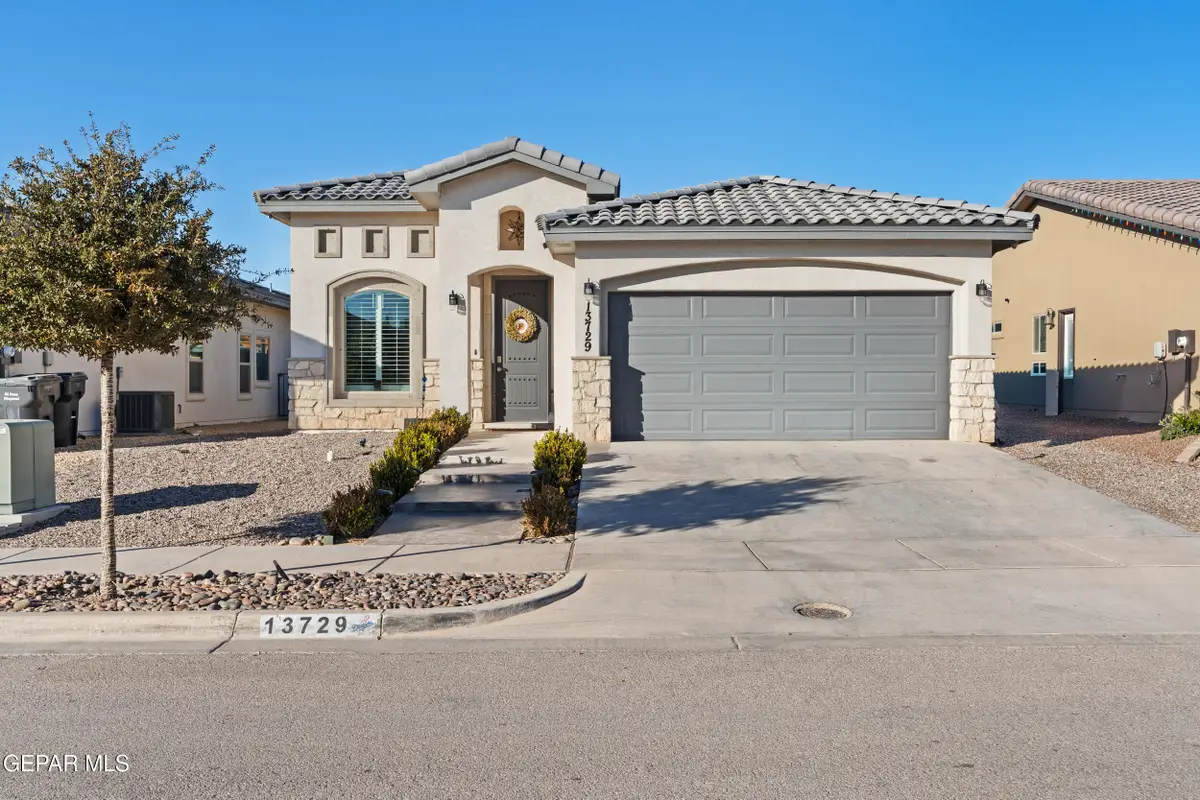 13729 Winford Avenue, El Paso, TX 79928 - Image #1