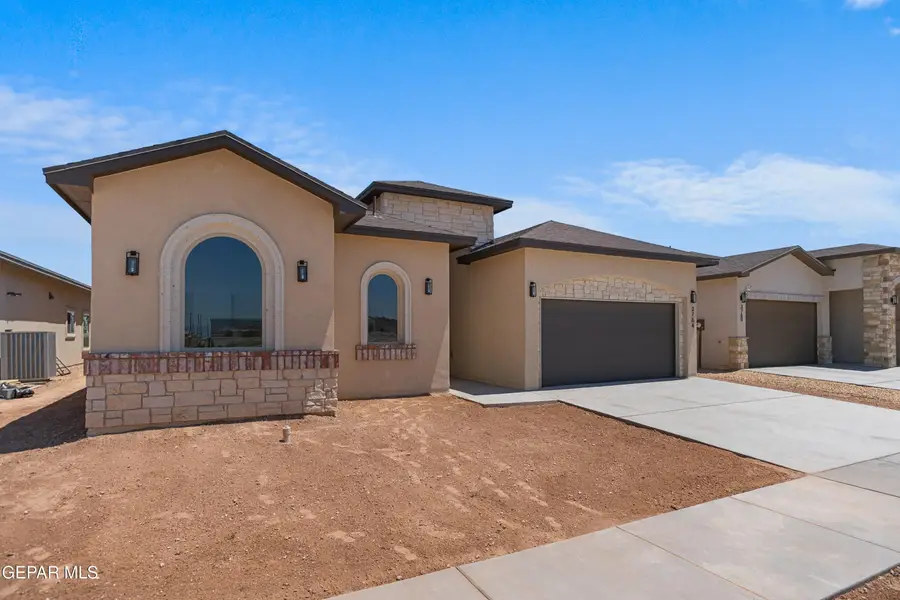 2097 Santa Isabella Street, Sunland Park, NM 88063 - Image #2